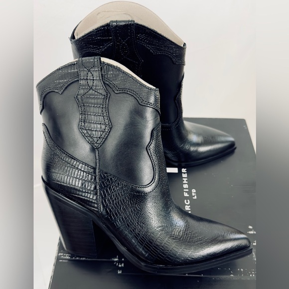 Marc Fisher LTD Black Embossed Gona Leather Pull on Western Boot Pointy … - Picture 4 of 15